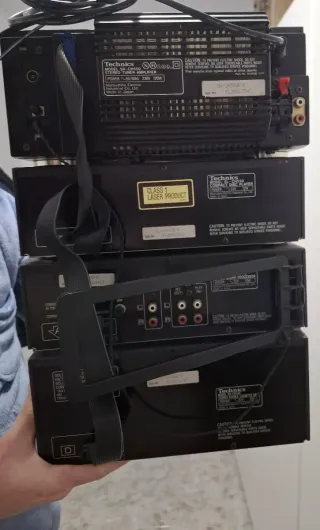 Minicadena Technics Negra (Altavoz Roto)