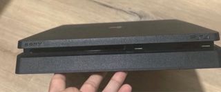 PS4 Slim 1TB + Garantía + 3 Mandos