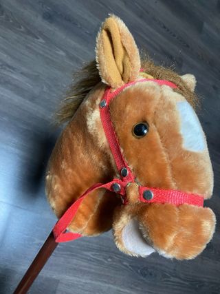 Caballito de palo con sonido