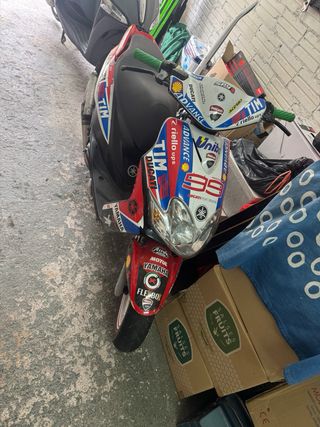 Moto Yamaha Jog RR personalizada Precio negociable