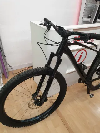 Bicicleta Montaña 29" Cuadro de AluminioPoco Usada