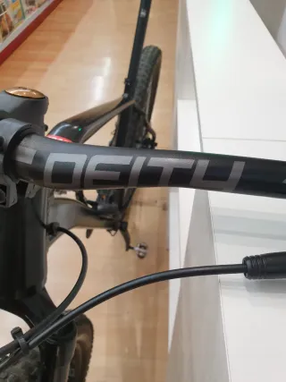 Bicicleta Montaña 29" Cuadro de AluminioPoco Usada