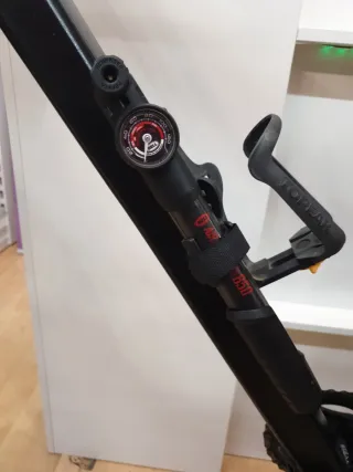 Bicicleta Montaña 29" Cuadro de AluminioPoco Usada