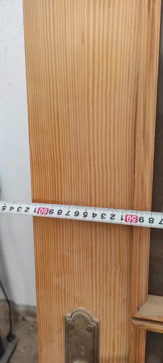 Puerta madera con cristal