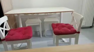 4 Sillas tipo taburete