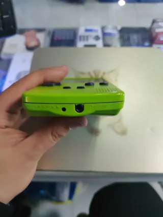 Nintendo Game Boy Color Verde
