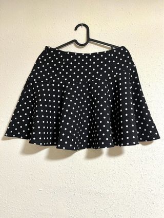 Falda corta negra Zara
