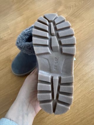 Botín de niño de Zara