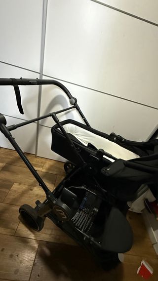 Carrito de bebé doble negro