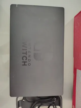 Nintendo Switch Gris/Rojo con Accesorios