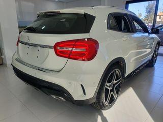 Mercedes-Benz GLA 2015