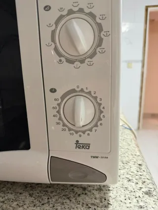 Cocina vitrocerámica y horno Edesa