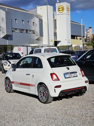 Abarth 595 2021