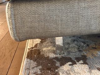 Divano Gazzano con chaiselong, isola e pouf