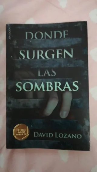 Libro donde surgen las sombras