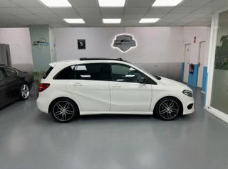 Mercedes-Benz Clase B 200d AMG