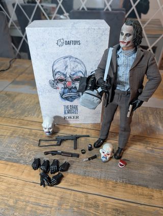 Figura Joker Heath Ledger The Dark Knight