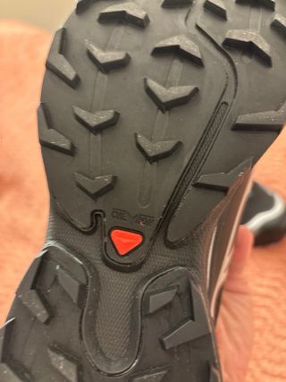 Imitación Zapatillas Salomon Negras y Plateadas