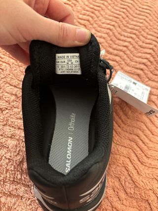 Imitación Zapatillas Salomon Negras y Plateadas