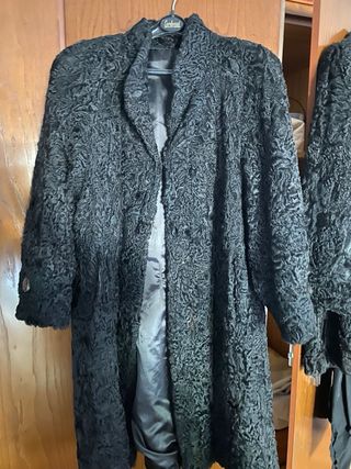 Abrigo Piel de Astracán Negro