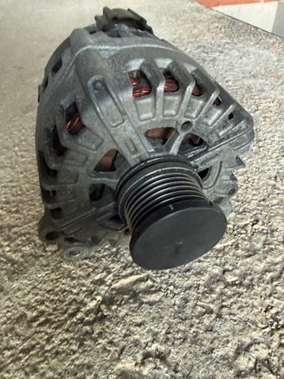Alternador Audi A4 B9