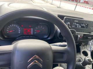 Citroen Berlingo Van talla M B