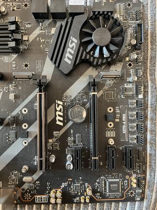 Placa Base MSI + Procesador AMD