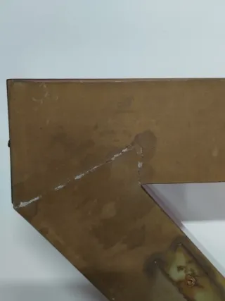 Lettera Z scatolata vintage proveniente da insegna