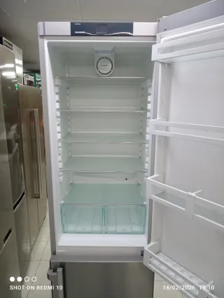 NEVERA MARCA LIEBHERR PLATEADO 2+60+60cm