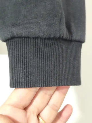 Sudadera Marvel Negra con Logo