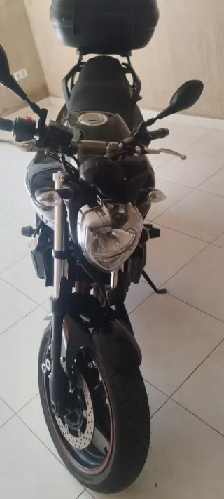 Yamaha FZ6 S2 Naked Negra