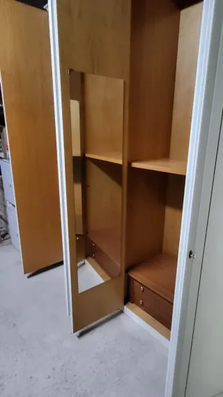 Armadio 6 ante bianco e oro