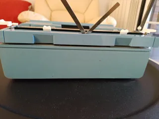 Máquina de escribir Olivetti Studio 46