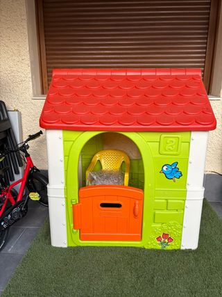 Casita infantil FEBER