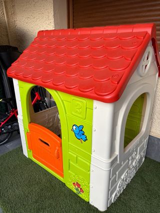 Casita infantil FEBER