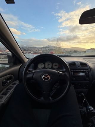 Mazda 323 2003