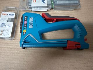 Grapadora Novus J-29 + Grapas Dexter