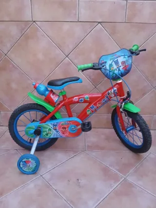 Bicicleta Infantil PJ Masks Roja