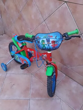 Bicicleta Infantil PJ Masks Roja