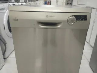 LAVAVAJILLAS MARCA BALAY