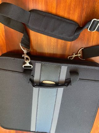 Maletín Samsonite Negro y Gris