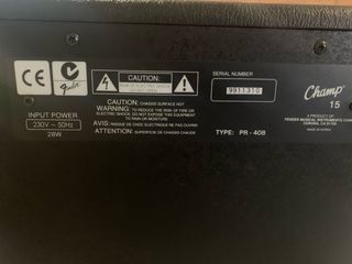 Amplificador Squier Champ 15W