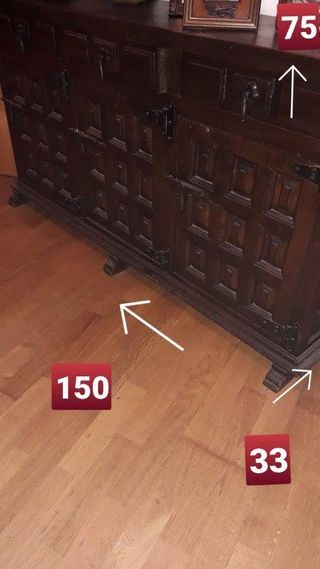 Aparador clásico de madera