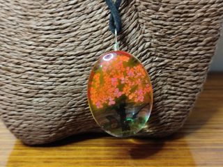 Conjunto Collar y Pendientes con Flores Prensadas