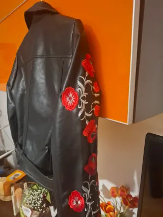 Cazadora Biker Negra S Flores Bordadas