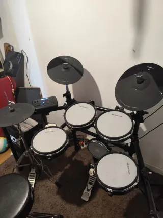 Batería Electrónica Millenium MPS-750