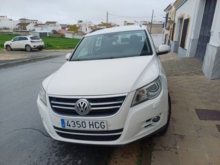 Volkswagen Tiguan 2011