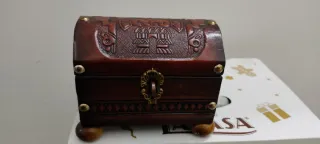 Joyero cofre pequeño decorado