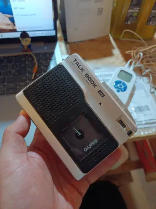 Grabadora Sanyo Talk Book Compact Cassette