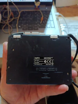 Grabadora Sanyo Talk Book Compact Cassette